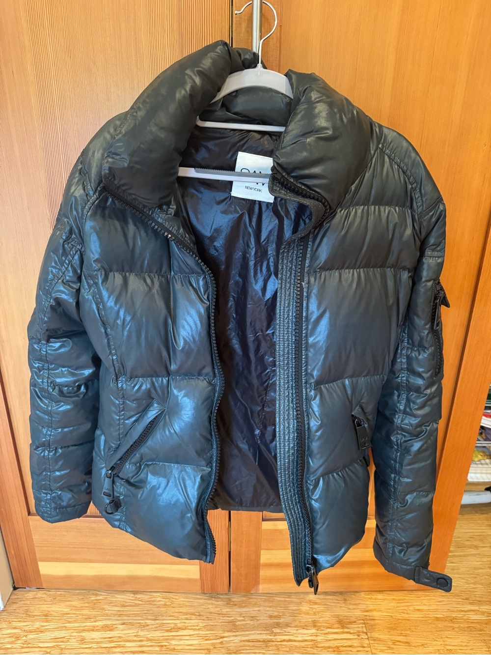 Women’s Dark Green Puffer Jacket - Classic Quilted Winter Coat